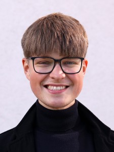 zdjęcie portretowe. Kliknij, aby powiększyć zdjęcie.